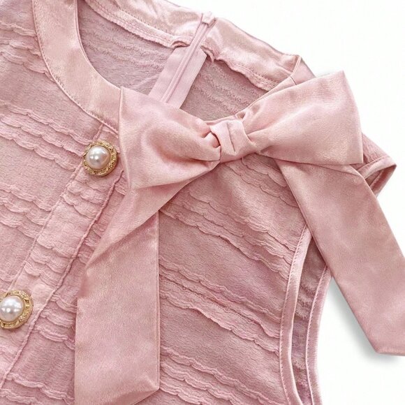 Pink Elegant Women's Fitted Mini Dress with Bow & Pearl - Picture 5 of 5